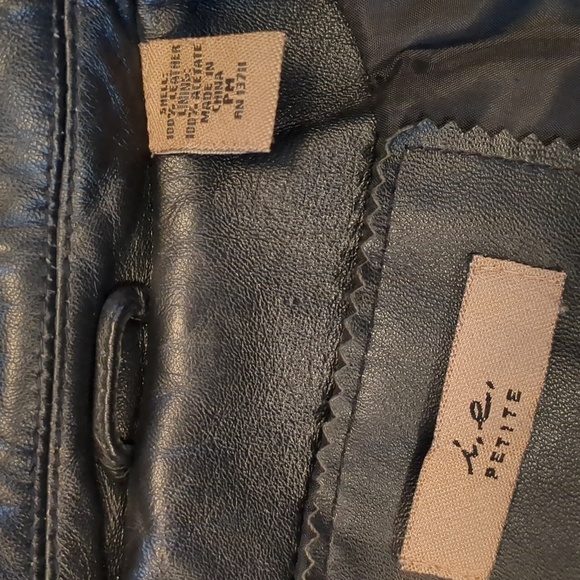 i.e. Vintage Smooth Leather Snap Front Lined Peplum Jacket Black PM - Picture 7 of 16